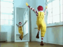 1743165630255.gif
