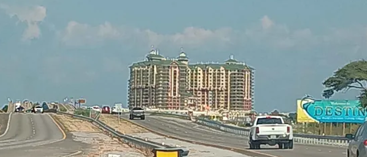 destin.png