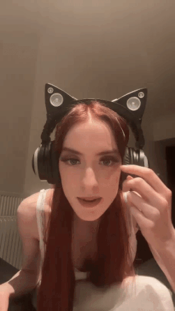 ezgif.com-resize.gif