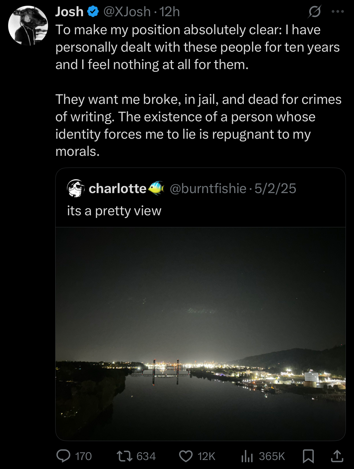 Tweet.png